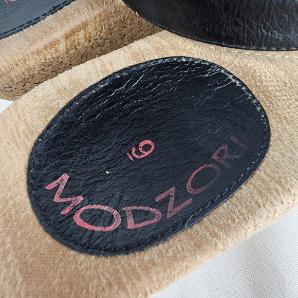 Modzori Alexa Gold Black Vegan Leather Reversible Sandals Size 9 - Picture 9 of 10